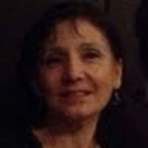 Meet your Posher, Ana maria